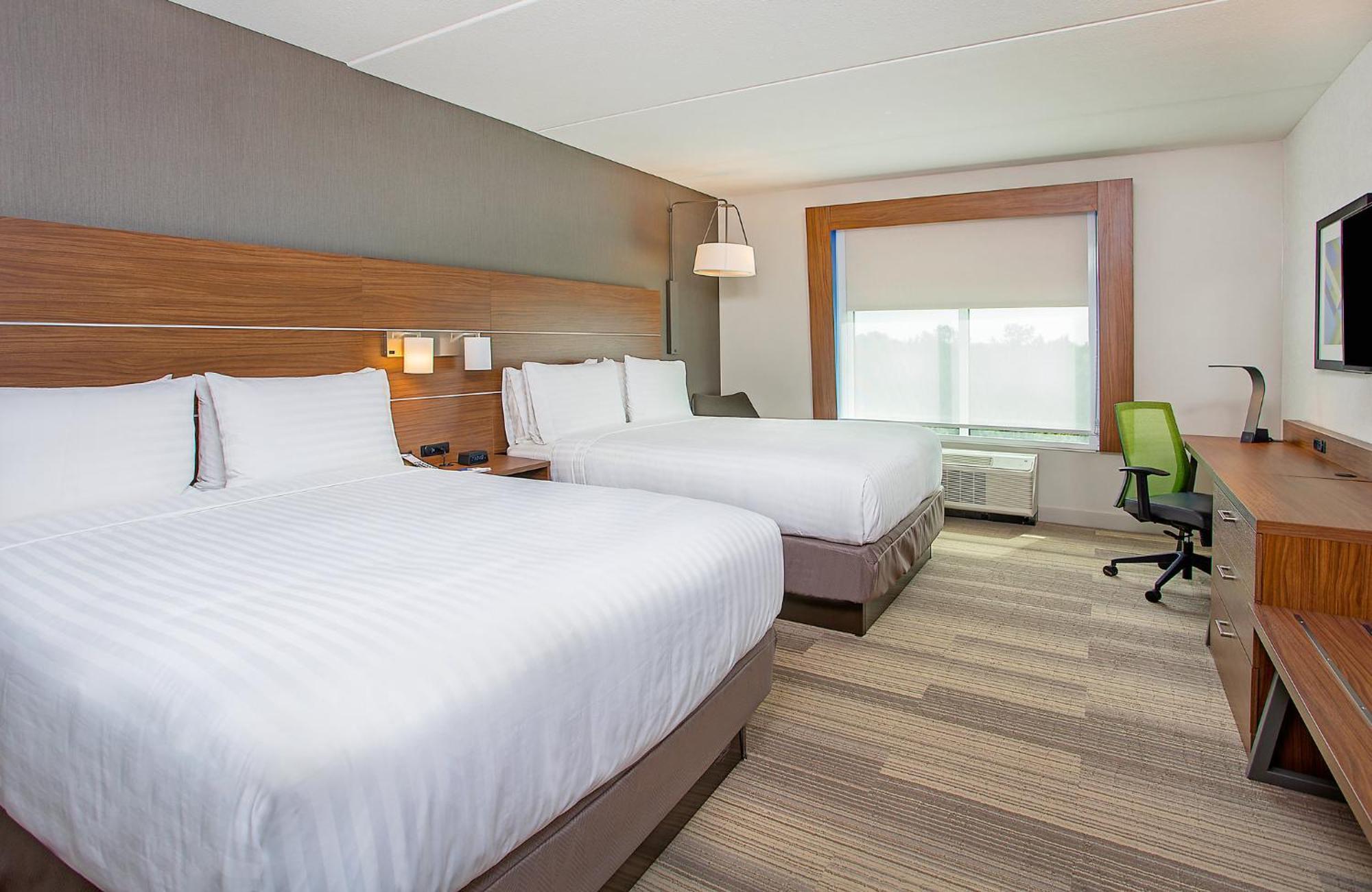 Holiday Inn Express & Suites Covington By Ihg Exterior photo
